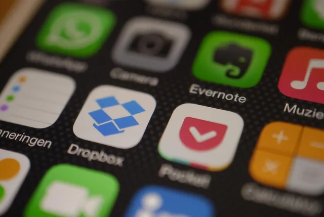 iphone, display, app, drop box, evernote, app, drop box, drop box, drop box, drop box, evernote, evernote, evernote, evernote, evernote. Evaluating subscription app costs at higher customer volumes